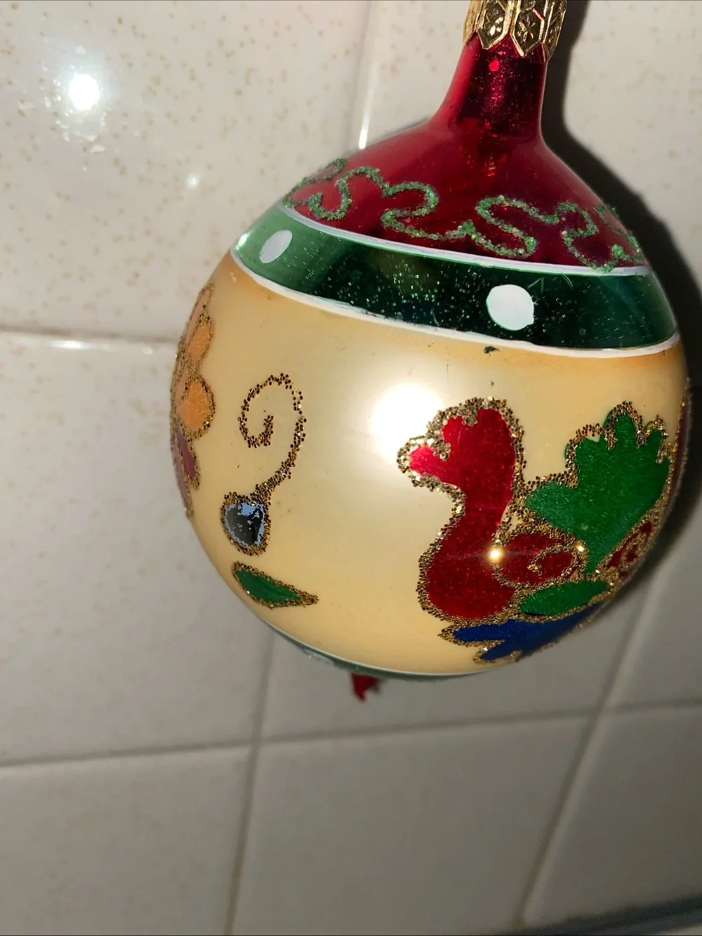 VTG  Smithsonian Golden Arabesque Glass Christmas Ornament‎